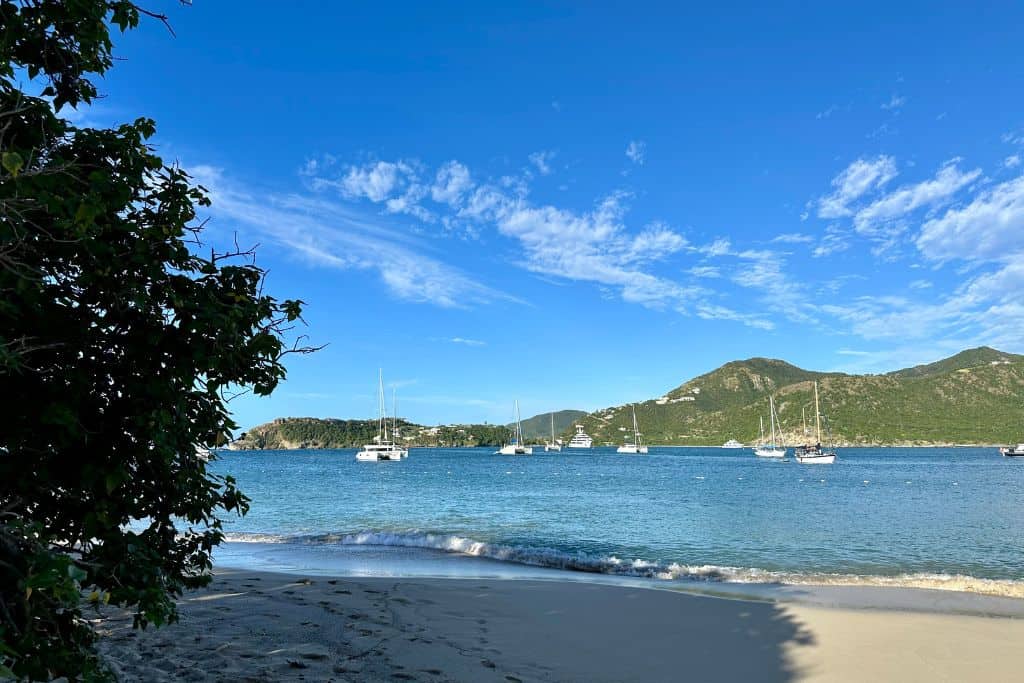 Pigeon Beach in December which is the best time of year to visit Antigua